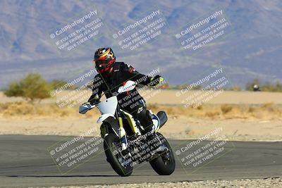 media/Feb-13-2022-SoCal Trackdays (Sun) [[c9210d39ca]]/Turn 16 (145pm)/